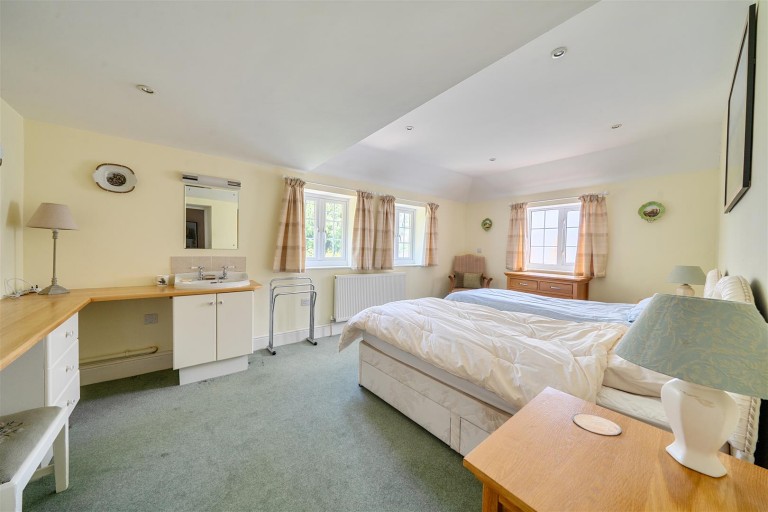 Images for Chittlehamholt