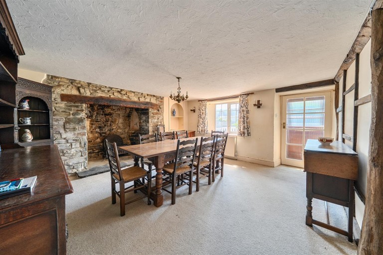 Images for Chittlehamholt