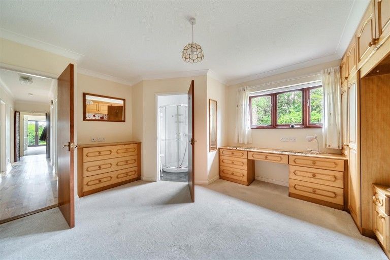 Images for Woodbury, Exeter