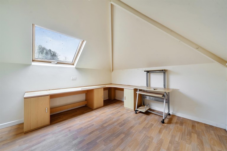 Images for Woodbury, Exeter