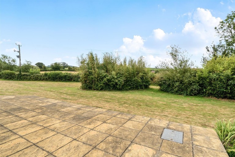 Images for Woodbury, Exeter