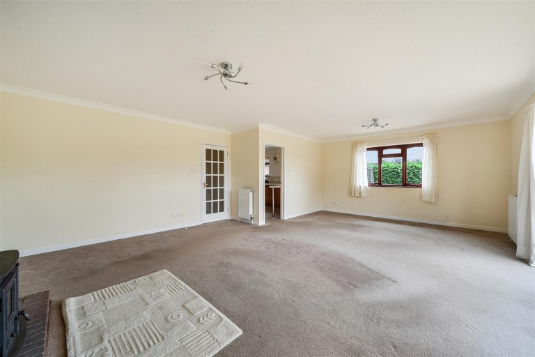 Images for Woodbury, Exeter