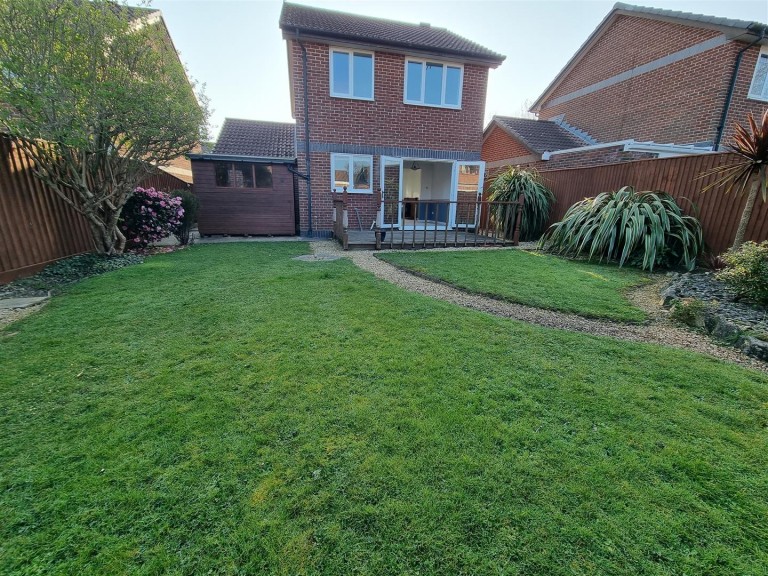 Images for Fleet Way, Shalfleet