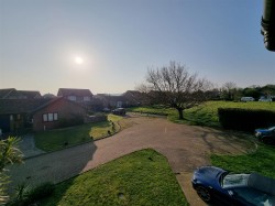 Images for Fleet Way, Shalfleet