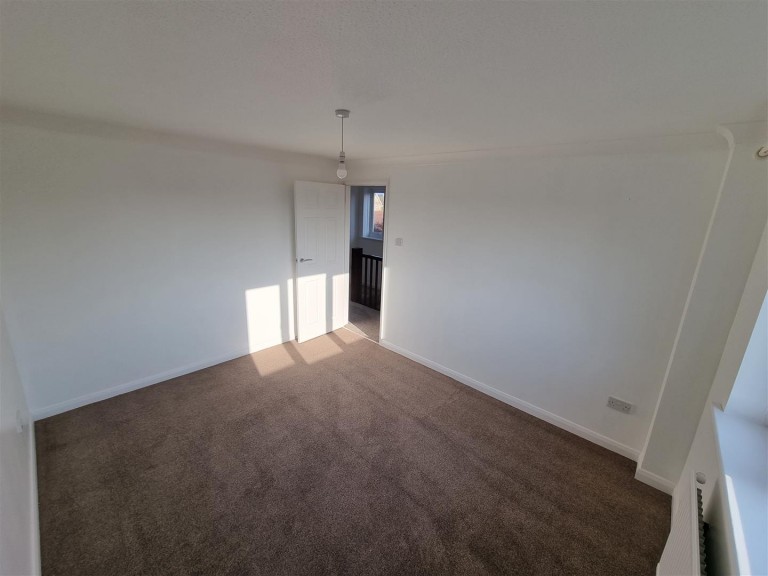 Images for Fleet Way, Shalfleet