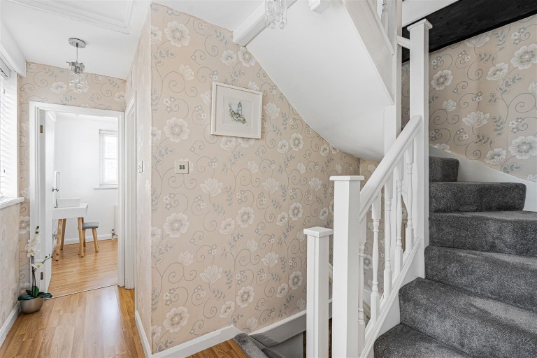 Images for Saffron Park, Kingsbridge