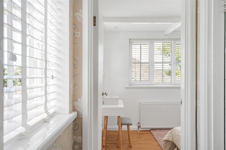 Images for Saffron Park, Kingsbridge