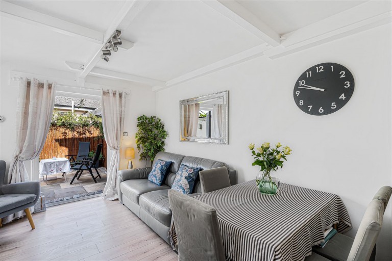 Images for Saffron Park, Kingsbridge