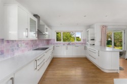 Images for Holland Rise, Kings Sutton - no upward chain