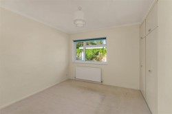 Images for Holland Rise, Kings Sutton - no upward chain