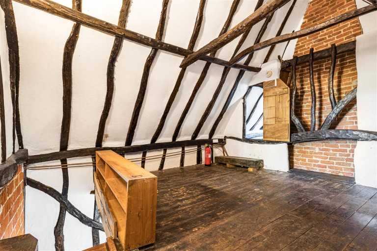 Images for Crow End, Bourn, Cambridge