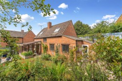 Images for Chestnut Road, Mollington - Stunning garden