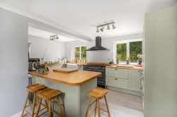 Images for Chestnut Road, Mollington - Stunning garden