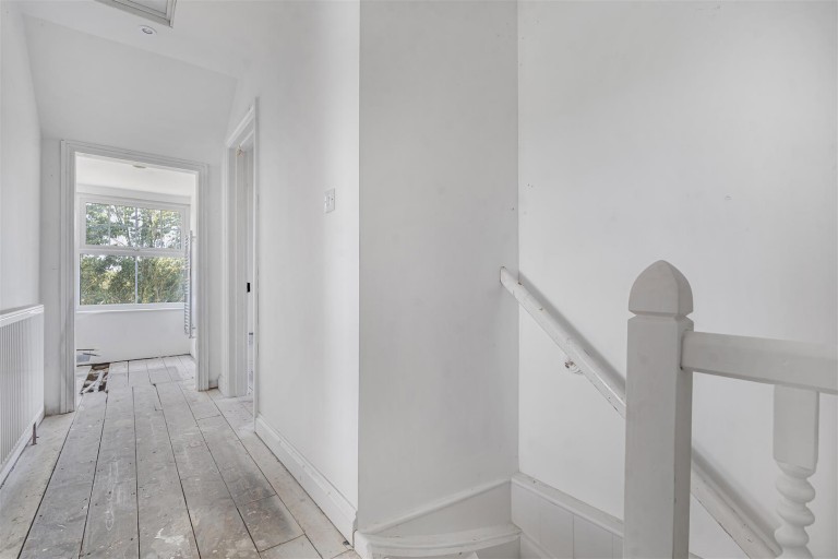 Images for Bude - 7.9 Acres