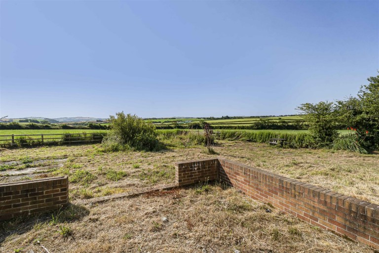 Images for Bude - 7.9 Acres