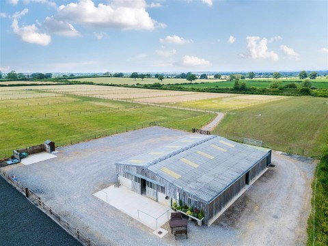 Click the photo for more details of Barrack Livery Yard, Coulston, Westbury