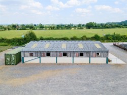 Images for Barrack Livery Yard, Coulston, Westbury