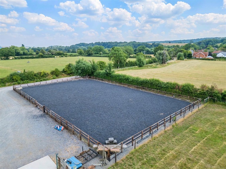 Images for Barrack Livery Yard, Coulston, Westbury