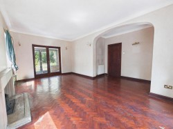 Images for Stoughton Road, Oadby, Leicestershire