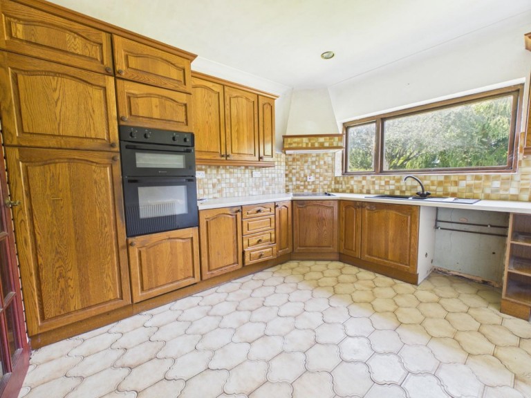 Images for Stoughton Road, Oadby, Leicestershire