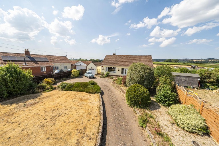 Images for Yallands Hill, Monkton Heathfield, Taunton