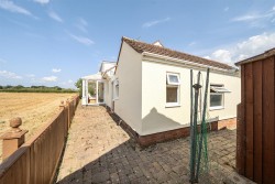 Images for Yallands Hill, Monkton Heathfield, Taunton