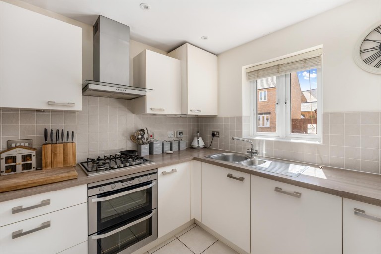 Images for Aldous Drive, Bloxham