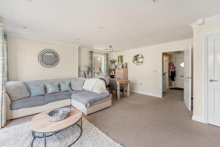 Images for Aldous Drive, Bloxham