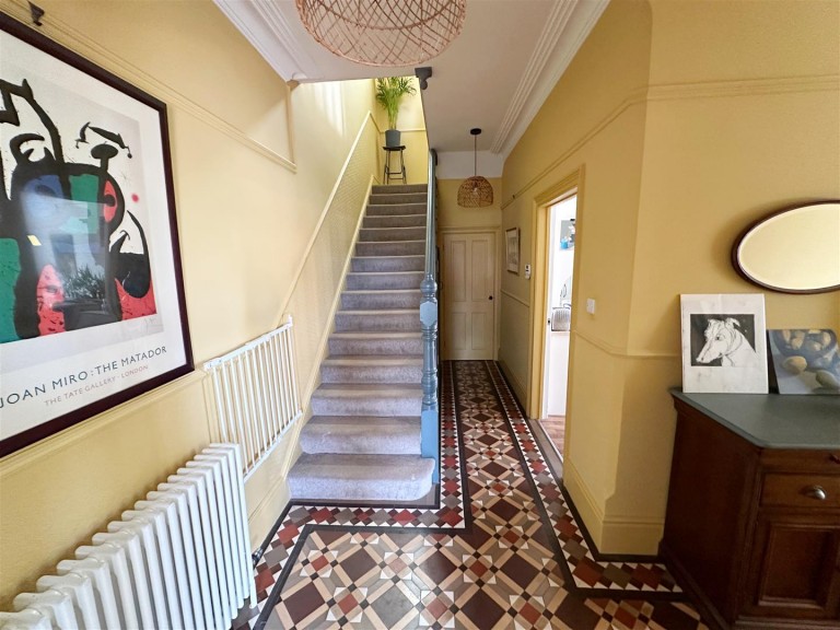 Images for Ruckamore Road, Torquay