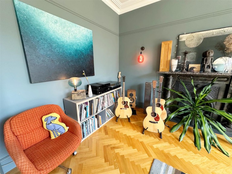 Images for Ruckamore Road, Torquay