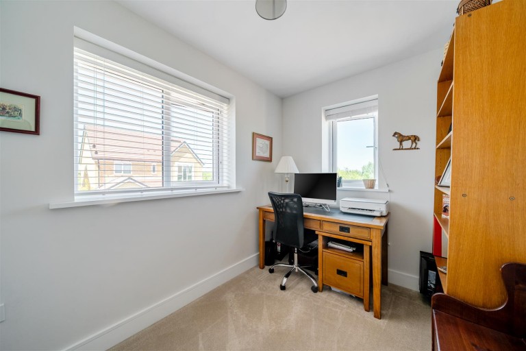 Images for Farrier Crescent, Wantage, Oxfordshire OX12