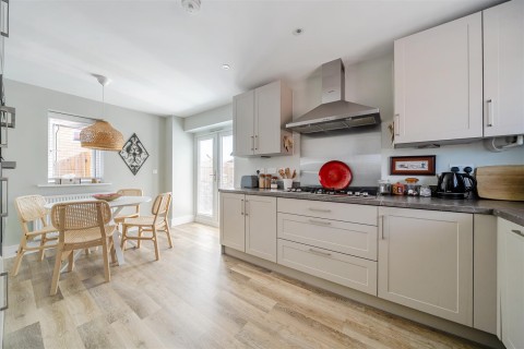 Click the photo for more details of Farrier Crescent, Wantage, Oxfordshire OX12