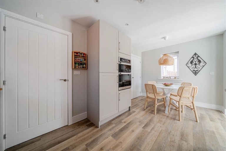 Images for Farrier Crescent, Wantage, Oxfordshire OX12