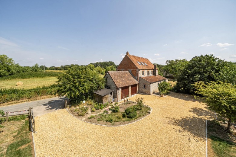 Click the photo for more details of Church Lane, Long Load, Langport