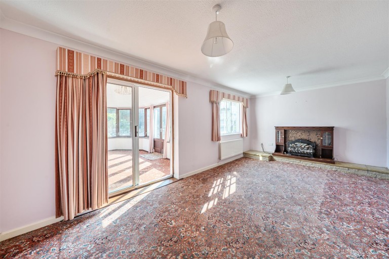 Images for Medbourne Close, Blandford Forum
