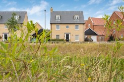 Images for Rosehip Chase, Ely