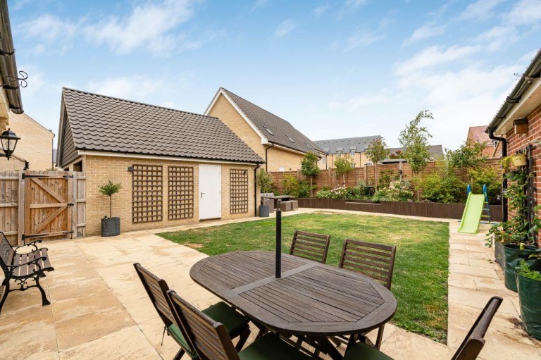 Images for Rosehip Chase, Ely