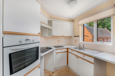 Click the photo for more details of Britannia Road, Banbury - Two double bedrooms
