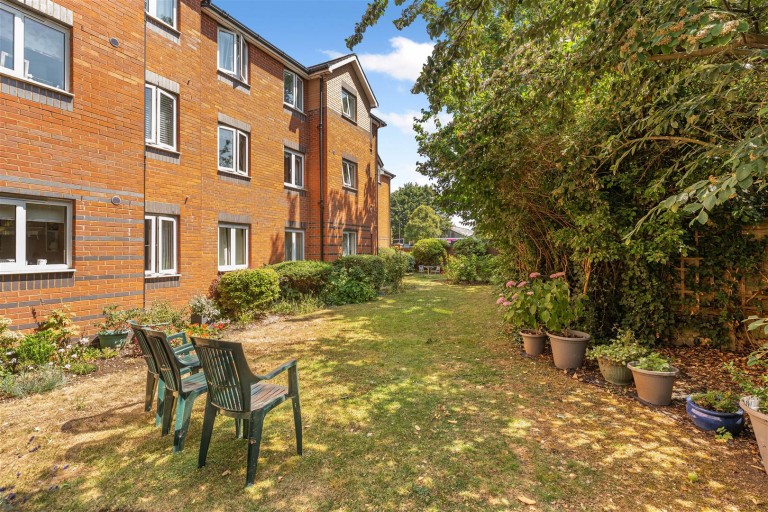 Images for Britannia Road, Banbury - Two double bedrooms