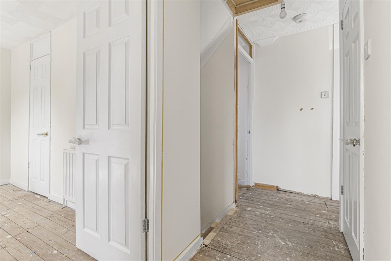 Images for Castle Avenue, Haverhill