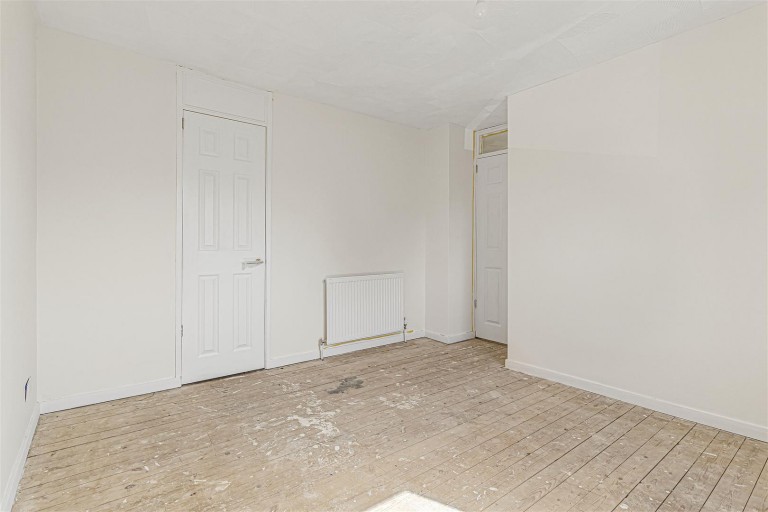 Images for Castle Avenue, Haverhill