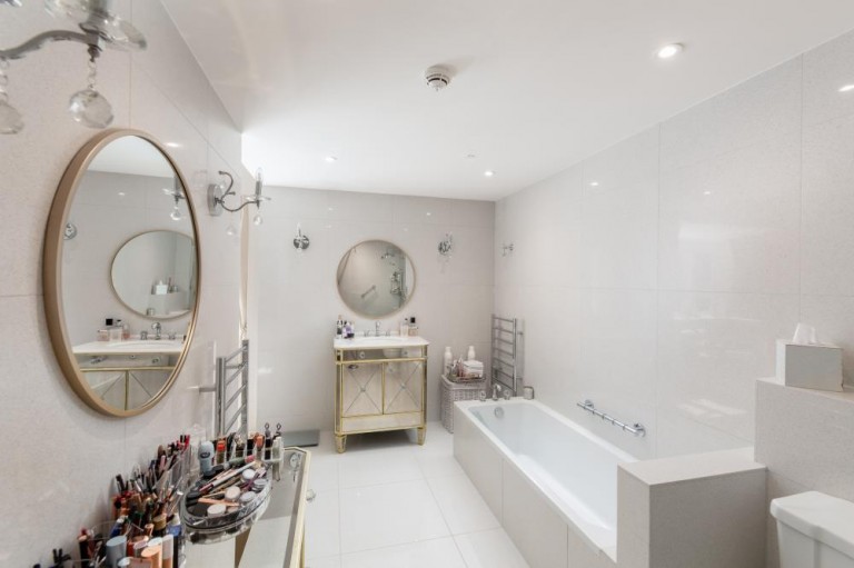 Images for Lime Crescent, Siddington Park