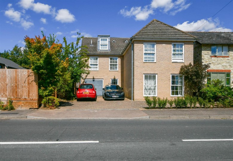 Click the photo for more details of Brinkley Road, Six Mile Bottom