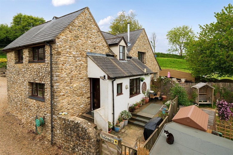 Click the photo for more details of Higher Watchcombe Farm, Shute, Axminster