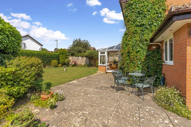 Images for Powys Grove, Banbury