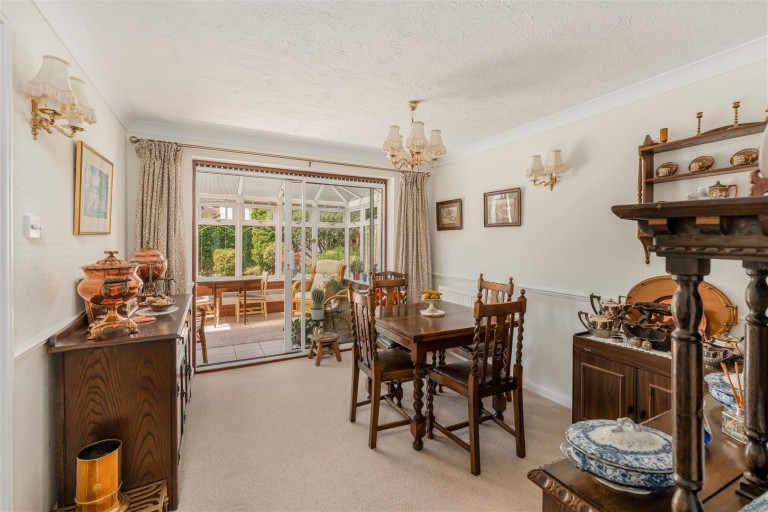 Images for Powys Grove, Banbury