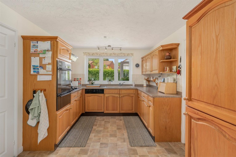 Images for Powys Grove, Banbury