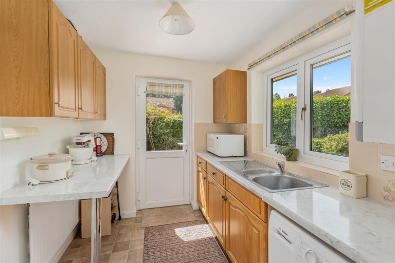 Images for Powys Grove, Banbury