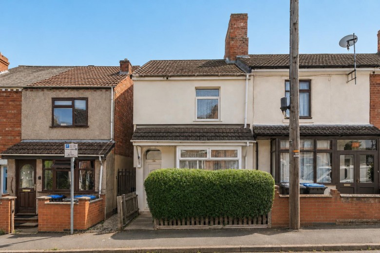 Click the photo for more details of Oxford Street, Rugby, CV21
