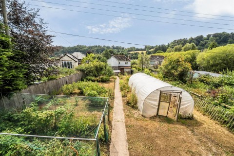 Click the photo for more details of Millham Lane, Dulverton